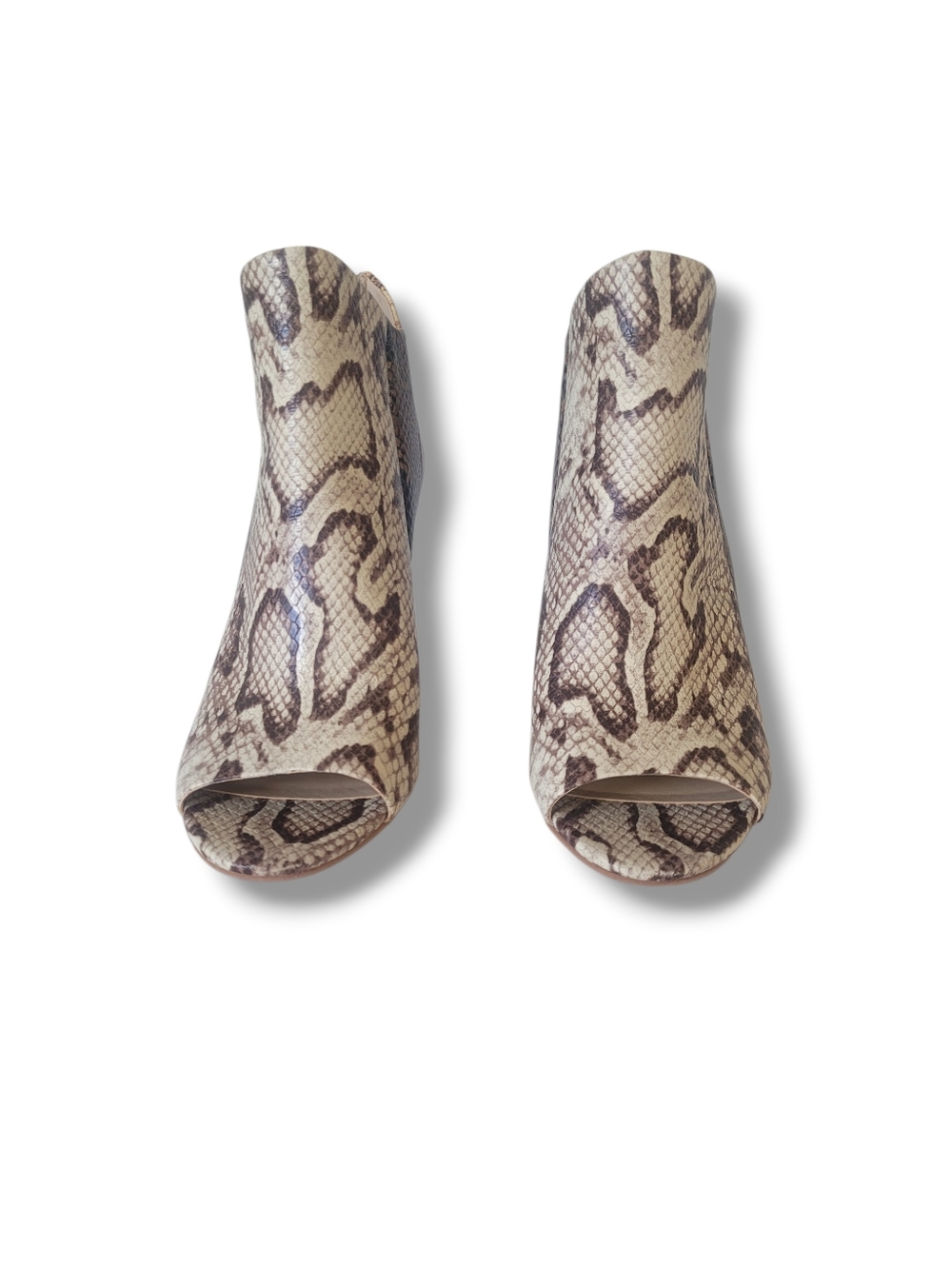 Vince Camuto Aritziana Open Toe Leather Snakeskin Embossed Shooties. Size 8 - Picture 5 of 11